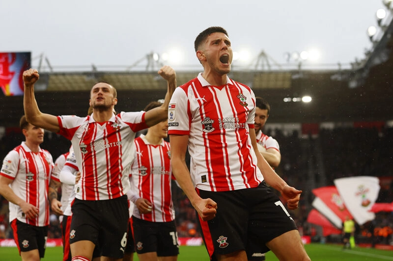 Southampton được kỳ vọng giành chiến thắng trên sân nhà